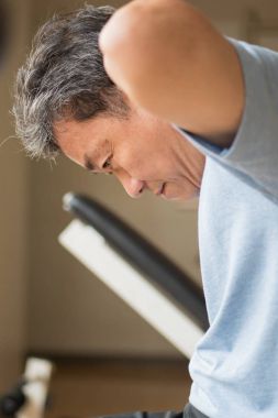 sağlıklı, mutlu, gülümseyen, pozitif kıdemli de Asya olmak adam wo