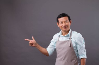 alan için yukarıyı kendine güvenen adam dükkâncı