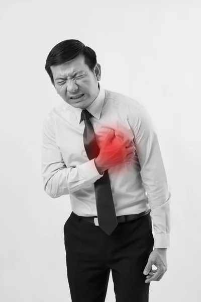 Больной человек с сердечным приступом — стоковое фото