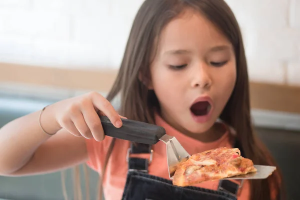 Cute Happy Little Girl Eating Slice Cheesy Pizza — Stock Photo, Image