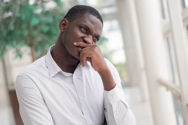 Homem Doente Com Corrimento Nasal Conceito Febre Gripe Gripe Frio — Fotografia de Stock