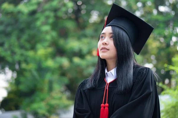 Smart College Student Graduating Looking Concept Successful Education Happy Commencement — Stock Photo, Image