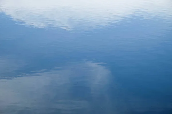Absztrakt víz elmélkedés textúra háttér — Stock Fotó