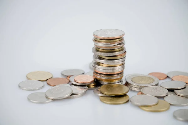 Finanzas de negocios. ahorrar dinero para las monedas concepto de inversión Imagen de archivo