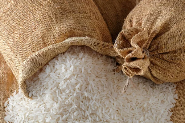 Arroz, o alimento básico dos asiáticos — Fotografia de Stock