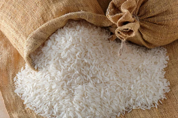 Arroz, o alimento básico dos asiáticos — Fotografia de Stock