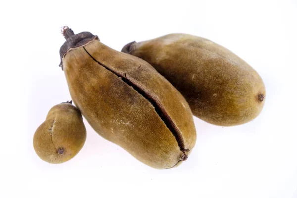 Beyaz bir arka plan üzerinde Baobab meyve