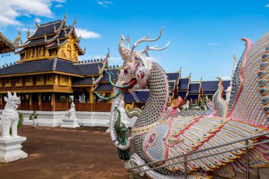 Ban Den Tapınağı Kuzey içinde bulunan Tay bir tapınaktır