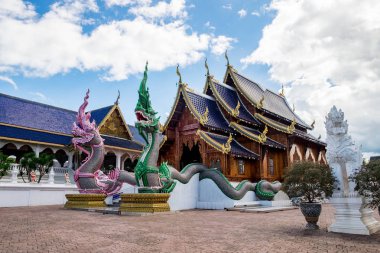 Ban Den Tapınağı Kuzey içinde bulunan Tay bir tapınaktır