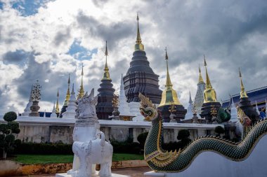 Ban Den Tapınağı Kuzey içinde bulunan Tay bir tapınaktır