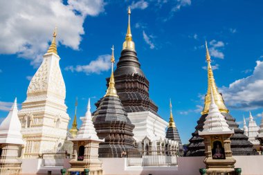 Ban Den Tapınağı Kuzey içinde bulunan Tay bir tapınaktır