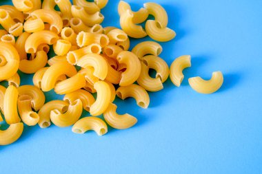 İtalyan yemek pişmemiş makarna yemek yemek için un yapılan