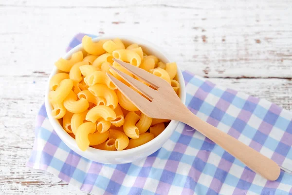 Italian food raw macaroni For cooking food made of flour — Stock Photo, Image
