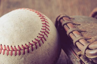eski beyzbol filtre etkisi retro vintage ahşap zemin üzerine