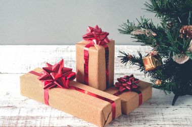 hediye kutusu için Noel ve mutlu yeni yıl filtre efekti ile ret