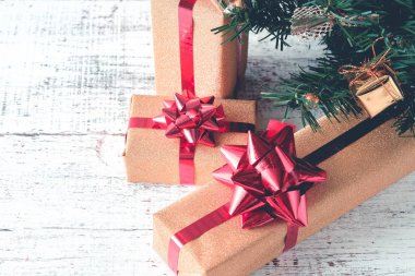 hediye kutusu için Noel ve mutlu yeni yıl filtre efekti ile ret