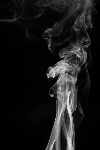 Fondo abstracto humo curvas y onda sobre fondo negro —  Fotos de Stock