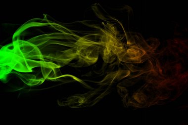 arka plan duman eğrileri ve dalga reggae renkler yeşil, sarı, kırmızı renkli bayrak reggae müzik