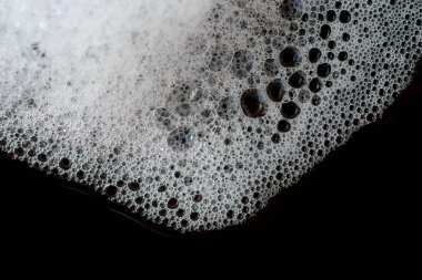 Arka plan beyaz sabunlu köpük doku. Şampuan köpük ile 