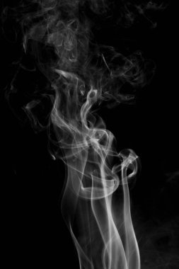 arka plan duman eğrileri ve dalga siyah arka plan üzerinde  