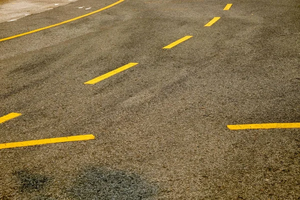 Línea de textura de fondo en camino de asfalto — Foto de Stock