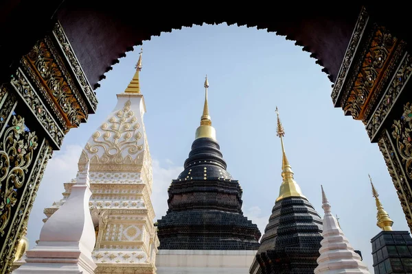 Ban Den temple is a Thai temple which is located in the northern — Stock Photo, Image