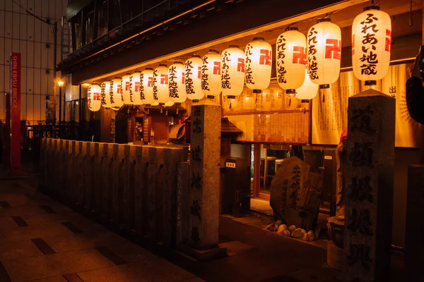 Осака, Япония - 5 ноября 2019: Дотонбори знаменитое место в D — стоковое фото