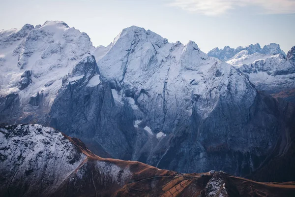 Yüksek Dağ Sırasının Manzarası — Stok fotoğraf