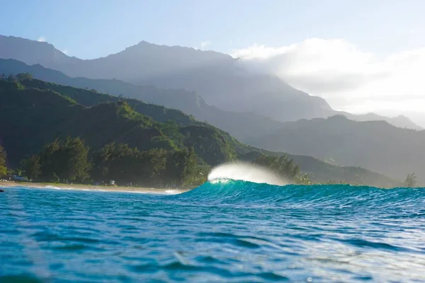 Фотографій Пляжу Бухти Hanalei Кауаї — стокове фото