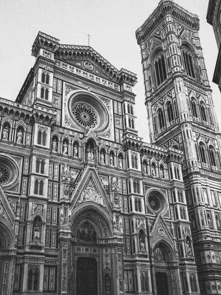 Katedral kontrast