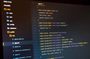Koyu arka planda Css3 kodu