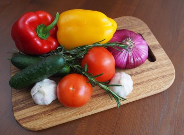 Sebze salatası için kümesi