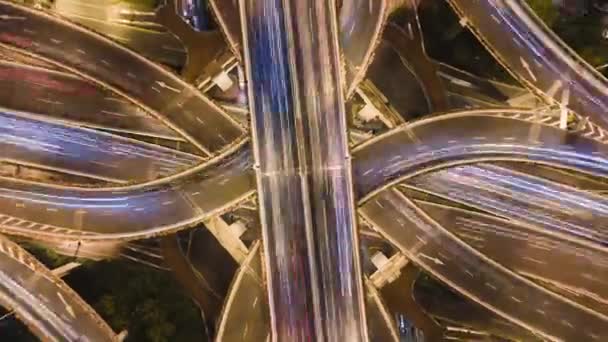 Hyper Lapse Rising Drone Shot View Reveals Spectacular Elevated Highway — Stock videók