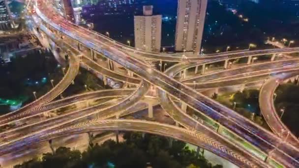 Yükselen Nsansız Hava Aracı Görüntüsü Görüntüsü Yükselen Otoyol Şangay Gecesi — Stok video