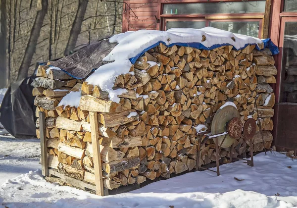 Chopped Firewood Stacked High Outsie Bin Covered Little Snow Rural — Stock Photo, Image