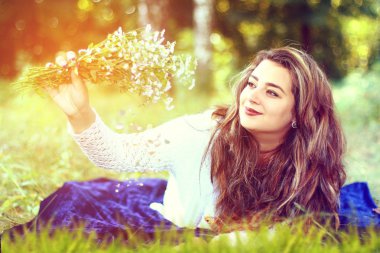 Çiçek, güneş ve güzellik