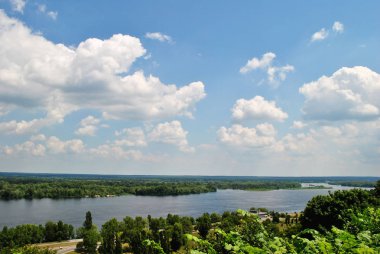 Yazın Dinyeper nehri, Kaniv, Ukrayna