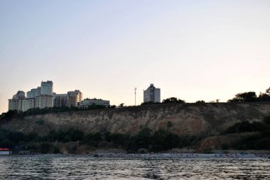 Karadeniz kıyısında