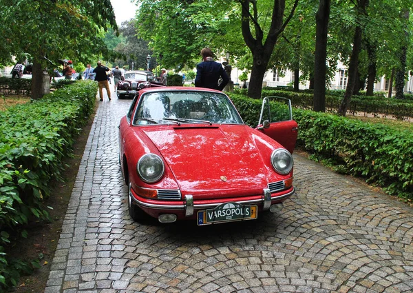 Porsche Rojo Después Lluvia Polonia — Foto de Stock