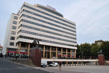 Portekiz, Porto 'nun merkezindeki otel binası.