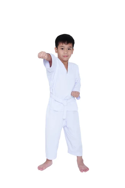 Cuerpo completo de niños atletas asiáticos artes marciales taekwondo entrenamiento, aislado sobre fondo blanco . —  Fotos de Stock