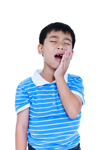 Niño asiático sufriendo de dolor de muelas. Aislado sobre fondo blanco — Foto de Stock