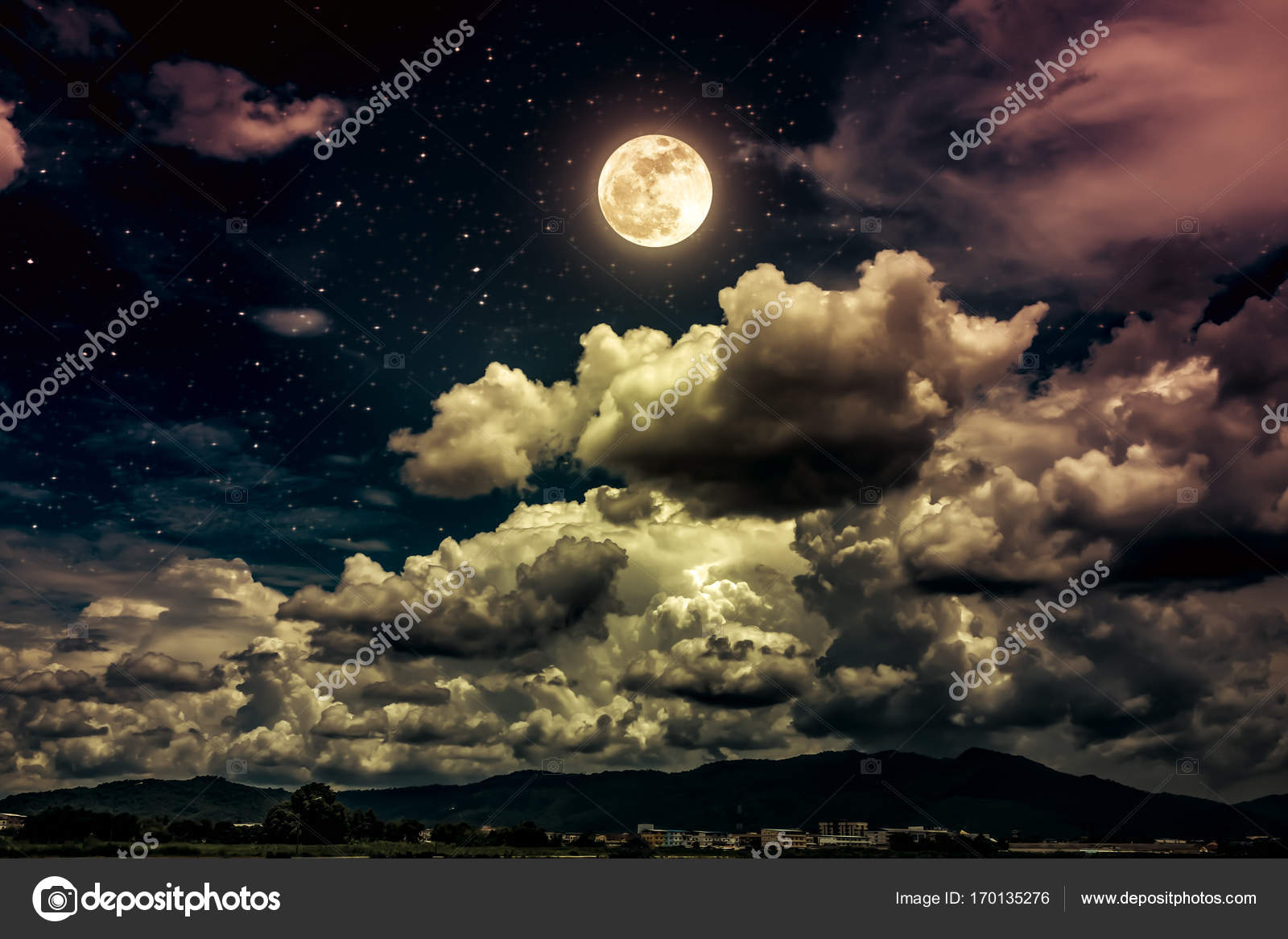 Stargate Heaven Cloudy Night Sky Stock Illustration 1600447507 |  Shutterstock, image size:1600x1167
