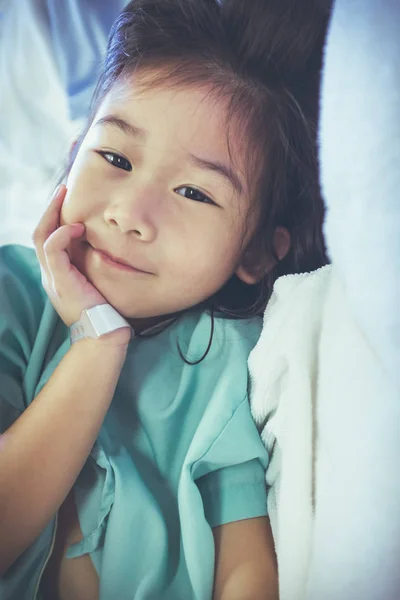 Illness asian child admitted in hospital. Health care stories. V — Stock Photo, Image