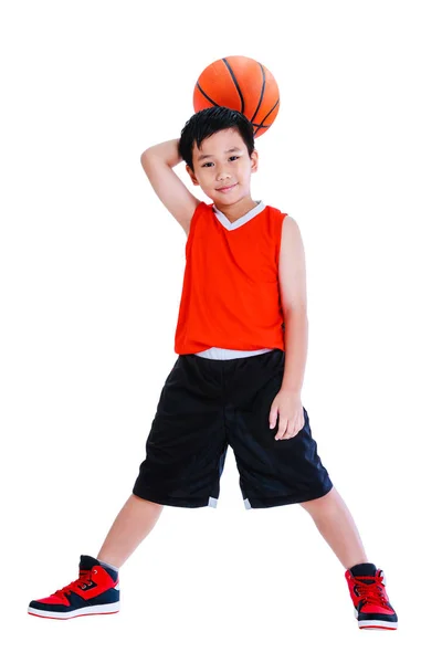 Anak Asia dengan bola di tangannya. Terisolasi pada latar belakang putih — Stok Foto