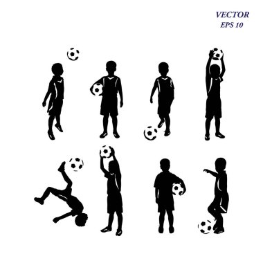 Futbolcular çocuk koleksiyonunun silueti. Spor giyim kuşamında futbol oynayan bir çocuk vücudu. Farklı pozlar. Beyaz arka planda izole edilmiş. Vektör çizimi. EPS10