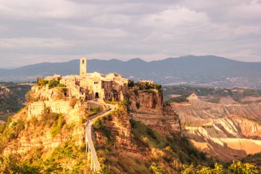 civita di bagnoregio İtalya antik kenti