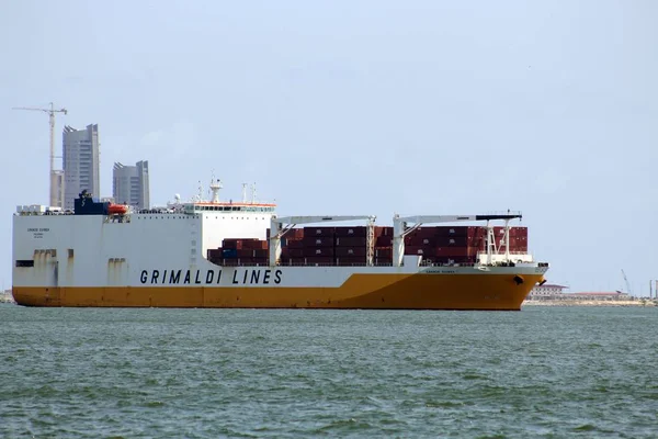 Buque Carga Que Llega Puerto Lagos — Foto de Stock