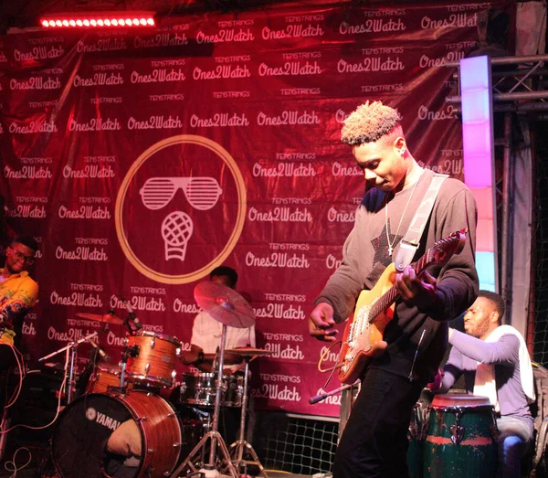 Guitarrista Inmersivo Entretiene Concierto Freedom Park Broad Street Lagos Nigeria — Foto de Stock