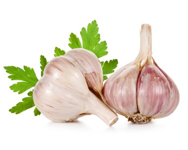 Sarımsak beyaza izole edilmiş